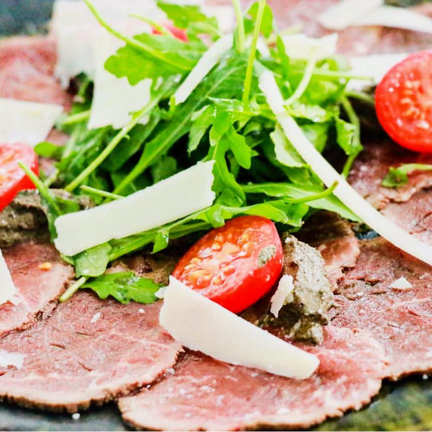 Carpaccio de boeuf contemporain